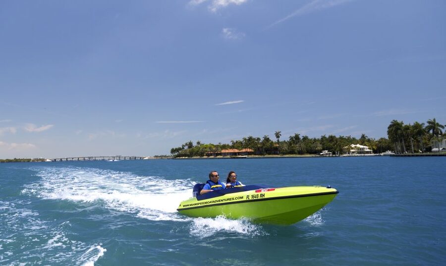 Tampa Bay 2-Hour Speedboat Adventure - Who will enjoy this speedboat outing