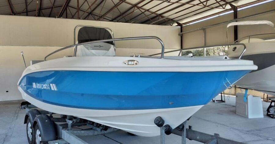 Taormina: Private tour in motorboat - Choosing the sunset option