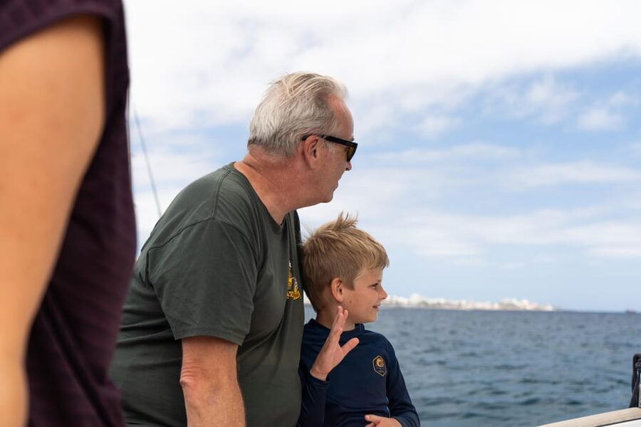 Tenerife: 6 & 8 Hour Private Luxury Motorboat Charter - Food and drinks served during the cruise