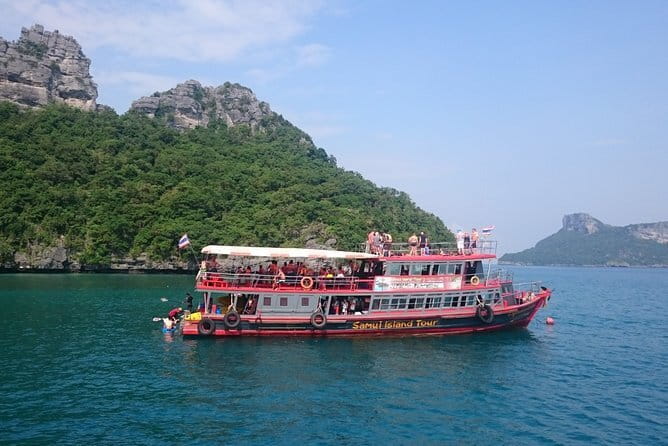 The Pigs Island snorkeling trip from Koh Samui by Speedboat - Thong Krut Beach keeps the day practical