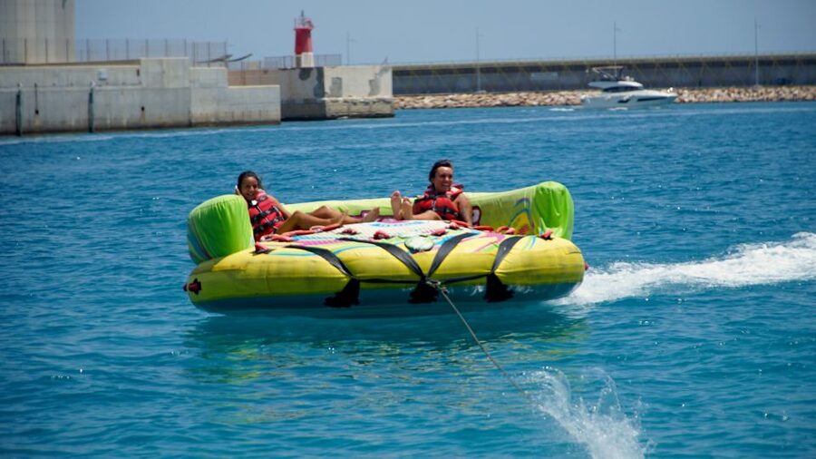 Torrevieja: Speedboat-Powered Inflatable Crazy Sofa Ride - What the 30-minute ride feels like