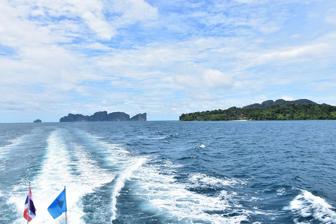 Travel from Koh Phi Phi to Krabi by Ferry/Speedboat - Handling luggage on the way to Krabi