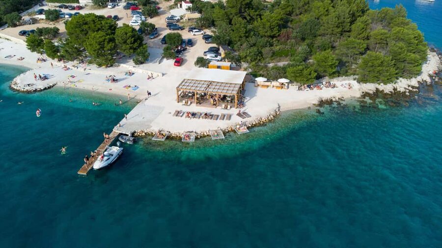 TROGIR: Blue Lagoon & 3 Islands Half-day Speedboat tour - Labadusa Beach on Čiovo: the final chance to cool off