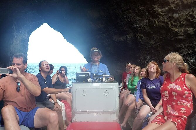 Ultimate Na Pali Coast Zodiac Boat Snorkeling and Sea Cave Tour - Leaving Kīkīaola Harbor at 9:00 a.m.