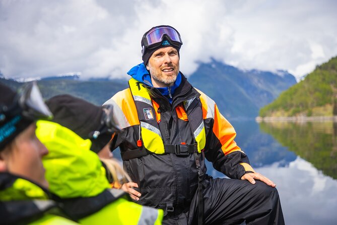 Ulvik scenic RIB adventure to Osafjord a Hardangerfjord branch - The RIB ride: speed with pauses