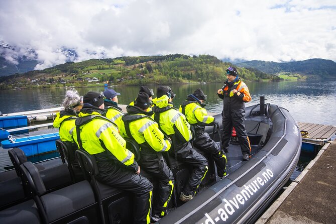 Ulvik scenic RIB adventure to Osafjord a Hardangerfjord branch - Why the one-hour length works