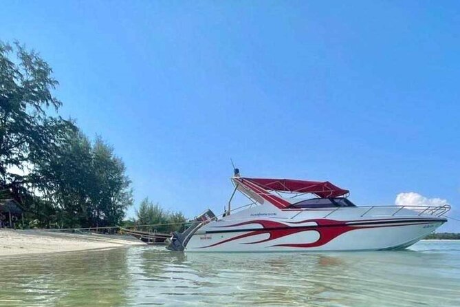 Unspoiled Island Escape: Private Speedboat Tour from Koh Samui - Koh Rap offers the quietest hour