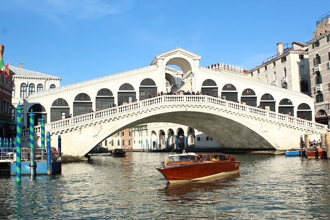 Venice Marco Polo Airport Private Arrival Transfer via Motorboat - Why a private boat changes your first hour in Venice