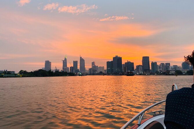 VIP Tour in Saigon: Romantic Sunset Cocktail by SpeedBoat - Practical timing, cancellation, and booking advice