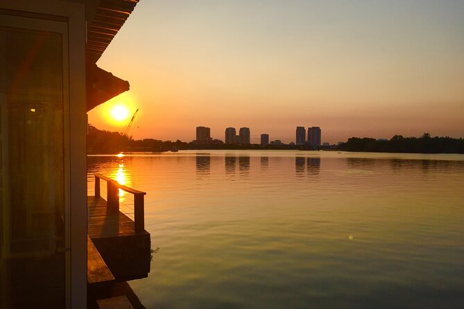 VIP Tour in Saigon: Romantic Sunset Cocktail by SpeedBoat - Is the river quieter than central Saigon?