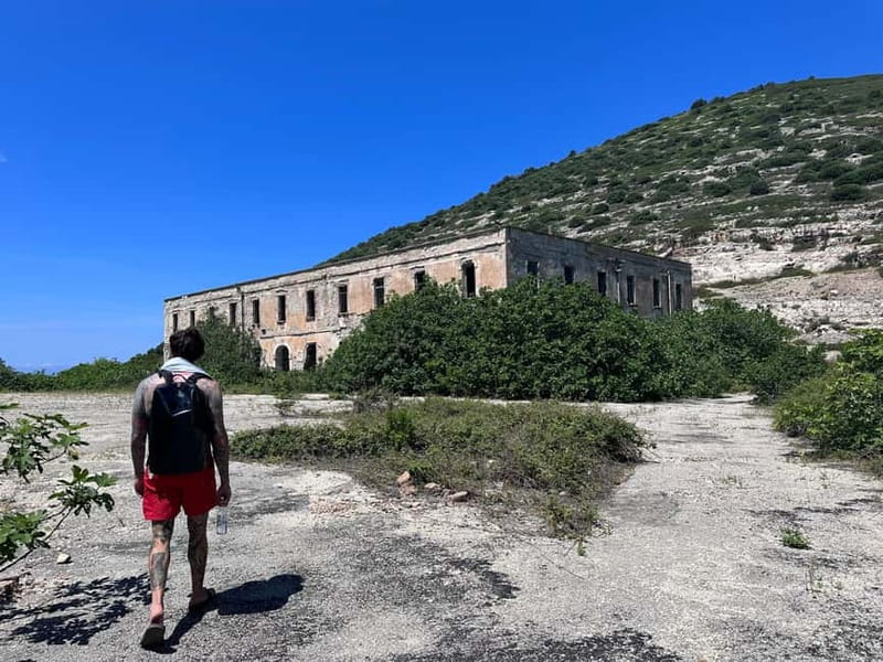 Vlore: Private Speedboat Tour to Sazan-Karaburun Marine Park - The 10-minute walk to St. Koli Bay