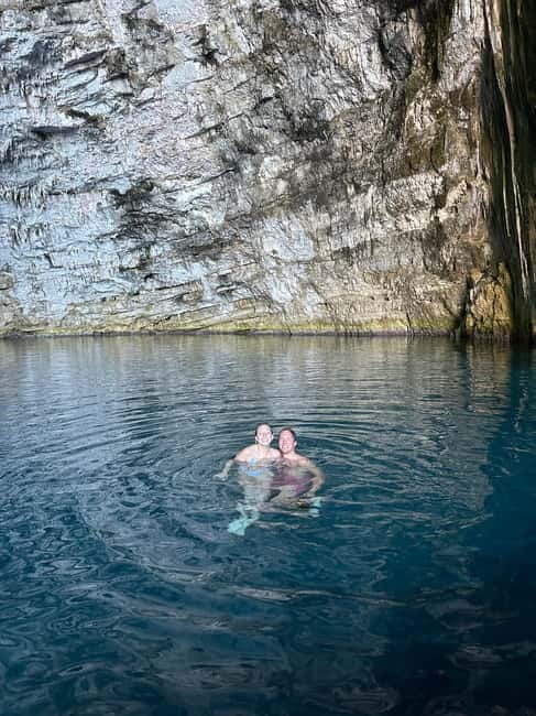 Vlorë: Sazan Island & Haxhi Ali Cave Speedboat Experience - What to bring and what to leave behind