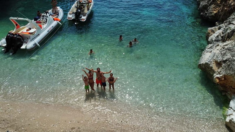 Vlorë: Speedboat Trip to Grama Bay w/ Snorkeling & Swimming - What is included, and what you still need