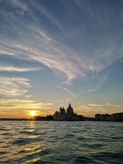 Walking Tour with optional motor boat Ride - Key points to know before booking
