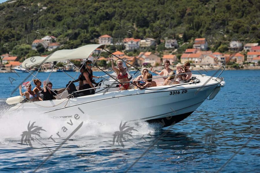 Zadar: 3 Island Speedboat Tour with Wine and Snorkeling - Who should book it, and who should think twice