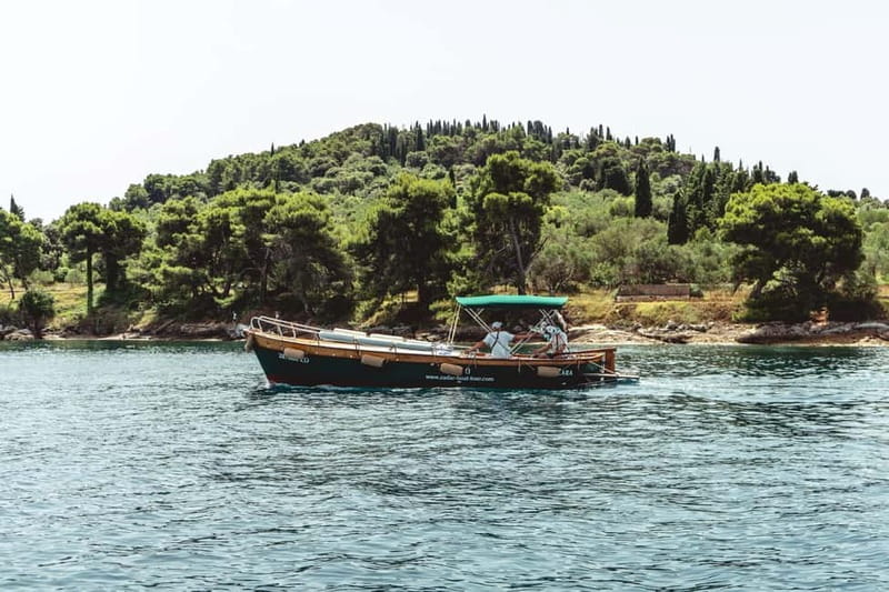 Zadar: Aperol Spritz & Island Vibes on Luxury Speedboat - What to pack for a comfortable outing