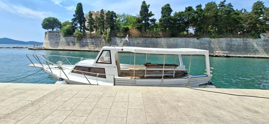 Zadar: Island Hopping Speedboat Adventure with Aperol Spritz - The speedboat ride is part of the attraction