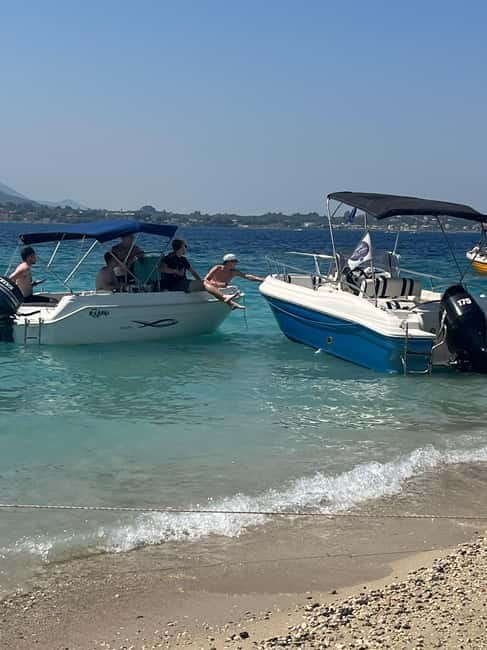Zakynthos: Turtles, Marathonisi & Keri Caves Speedboat Tour - How the group size and captain affect the day