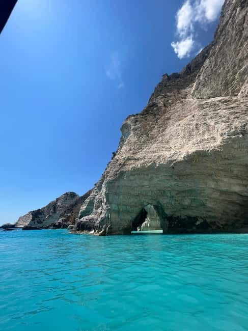 Zakynthos: Turtles, Marathonisi & Keri Caves Speedboat Tour - What to bring and what not to bring