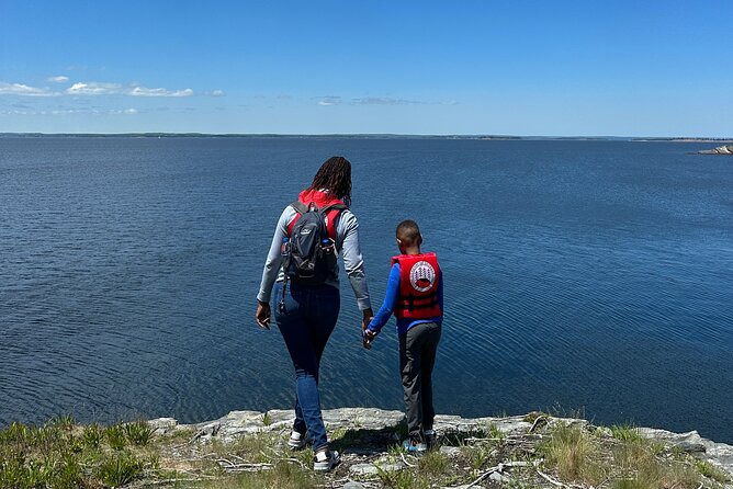Zodiac Coastal Tour with Naturalist Guide: Lunenburg - Who Will Enjoy This Most