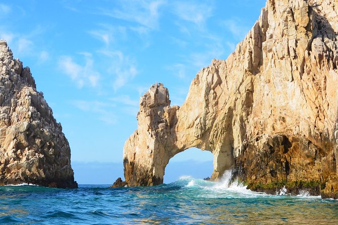 ZODIAC Whale Watch Tour | Cabo San Lucas | Biologist | FREE Pics - Searching for humpbacks with a biologist